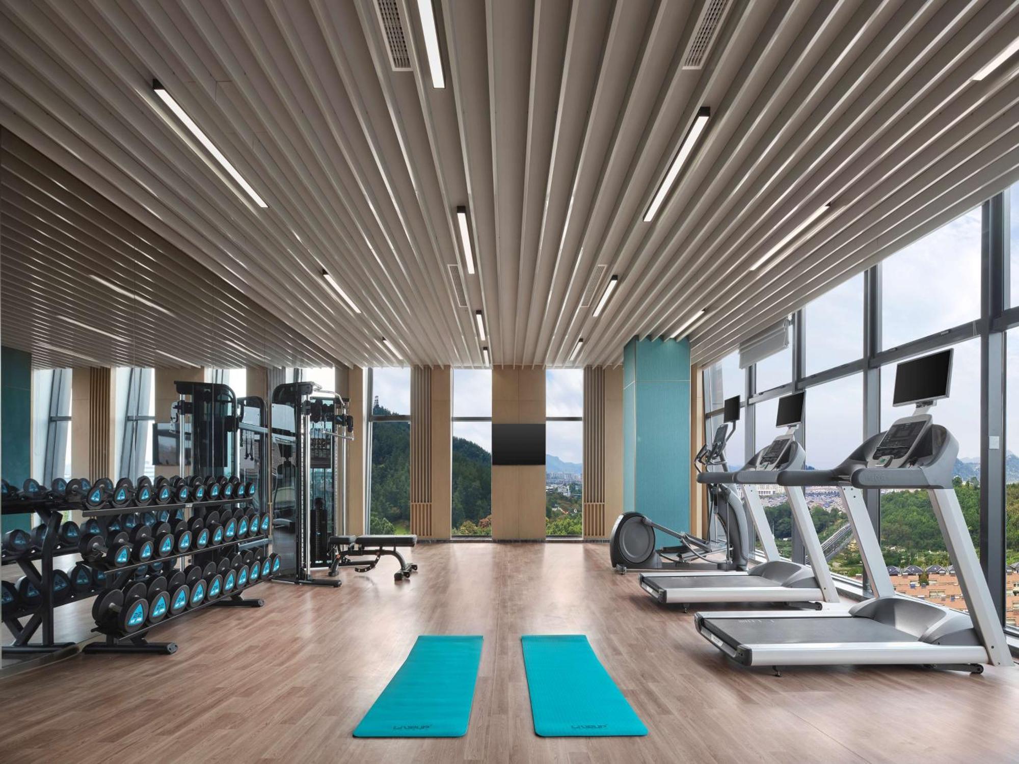 Hilton Garden Inn Huzhou Anji Phoenix Mountain Exterior photo